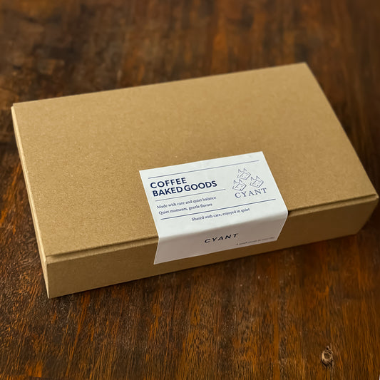 Coffee & Baked Gift Box | コーヒーと焼き菓子詰め合わせ(小箱)