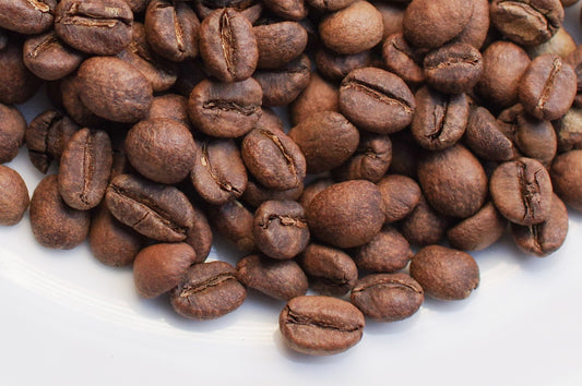 品種と透明感に寄り添う北欧寄り浅煎り設計